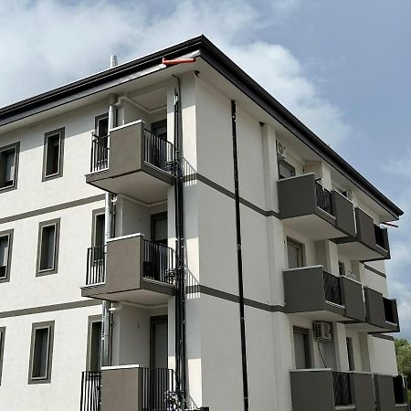 Апартаменты Casa Vacanze Mare Di Пестум Экстерьер фото