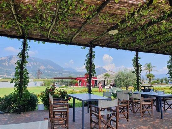 Апартаменты Casa Vacanze Mare Di Пестум Экстерьер фото